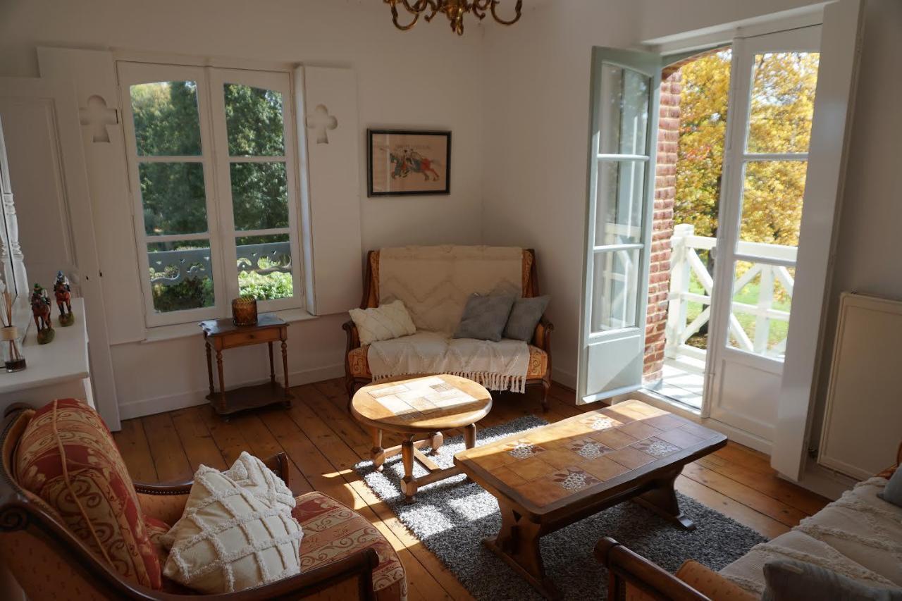 La Maison Du Cavalier, Chateau De Lavenue Pierrefitte-en-Auge Exteriér fotografie