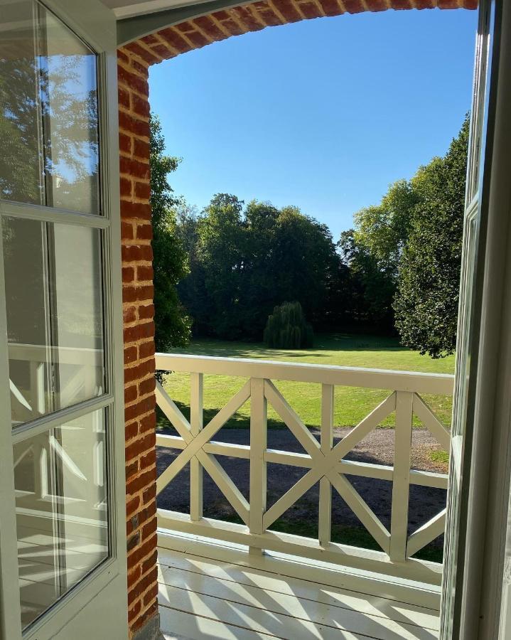 La Maison Du Cavalier, Chateau De Lavenue Pierrefitte-en-Auge Exteriér fotografie