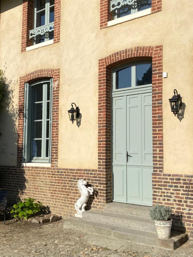 La Maison Du Cavalier, Chateau De Lavenue Pierrefitte-en-Auge Exteriér fotografie